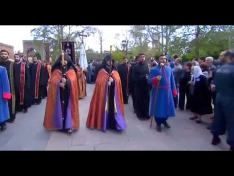 სომეხი ერის გენოციდის მსხვერპლთა წმინდანათ შერაცხვა  Чин канонизации жертв Геноцида армян. Армения